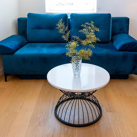 1bdr With Balcony At Prime Location * 斯普利特